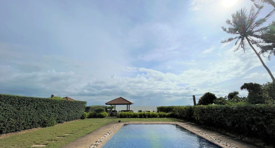 For sale 2 bed villa in Nuea Khlong, Krabi