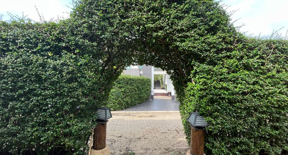 For sale 2 bed villa in Nuea Khlong, Krabi