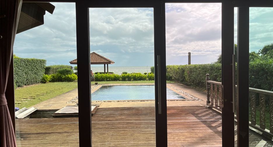 For sale 2 bed villa in Nuea Khlong, Krabi