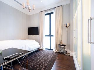 For sale 2 bed condo in Pathum Wan, Bangkok