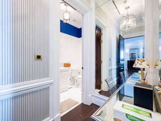 For sale 2 bed condo in Pathum Wan, Bangkok