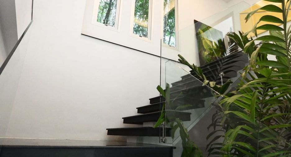 For rent 4 bedrooms villa in Thalang, Phuket