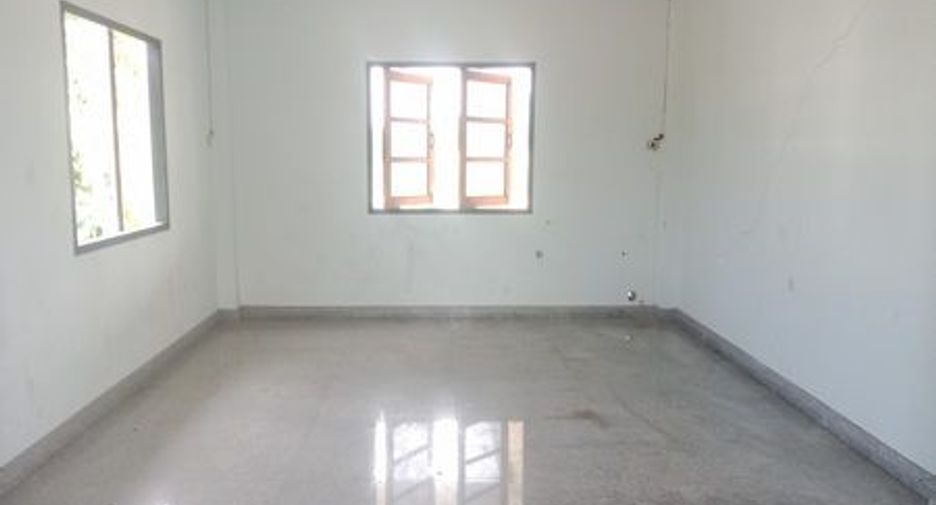 For sale 7 bedrooms house in Mueang Pattani, Pattani