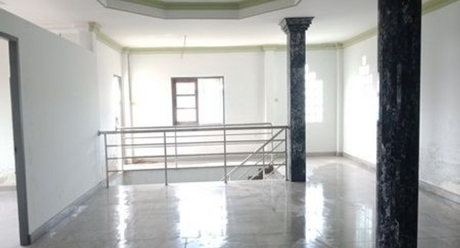 For sale 7 bedrooms house in Mueang Pattani, Pattani