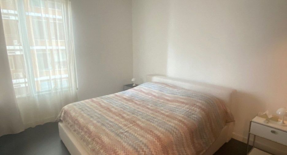 For rent 2 bedrooms condo in Pathum Wan, Bangkok