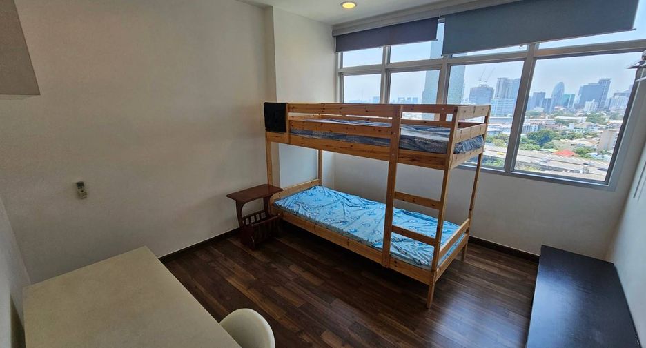 For sale 2 bed condo in Ratchathewi, Bangkok