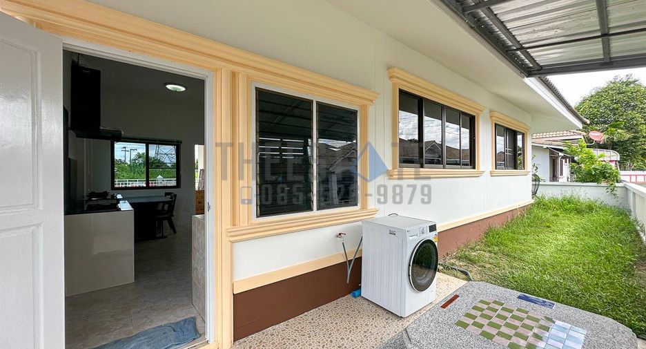 For rent 3 bedrooms house in San Sai, Chiang Mai