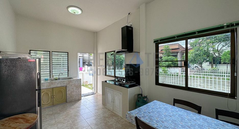 For rent 3 bedrooms house in San Sai, Chiang Mai