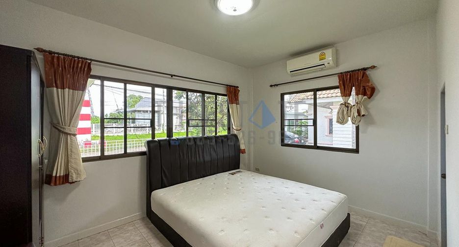 For rent 3 bedrooms house in San Sai, Chiang Mai