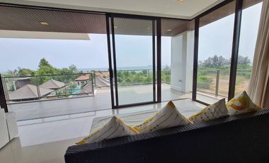 Condo en venta de 3 habitaciones en Klaeng, Rayong