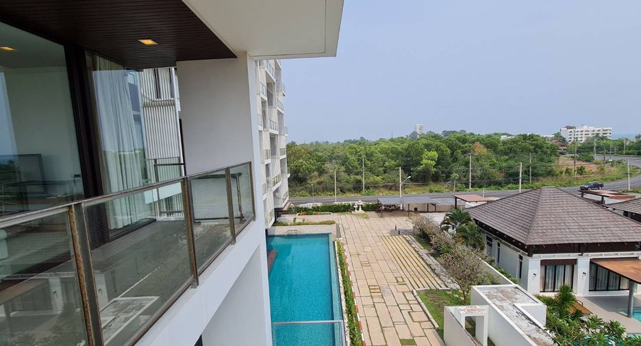 For sale 3 ベッドルーム condo in Klaeng, Rayong