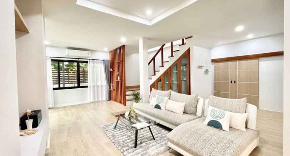 Haus zum Kauf mit 3 Zimmer in Mueang Chiang Mai, Chiang Mai