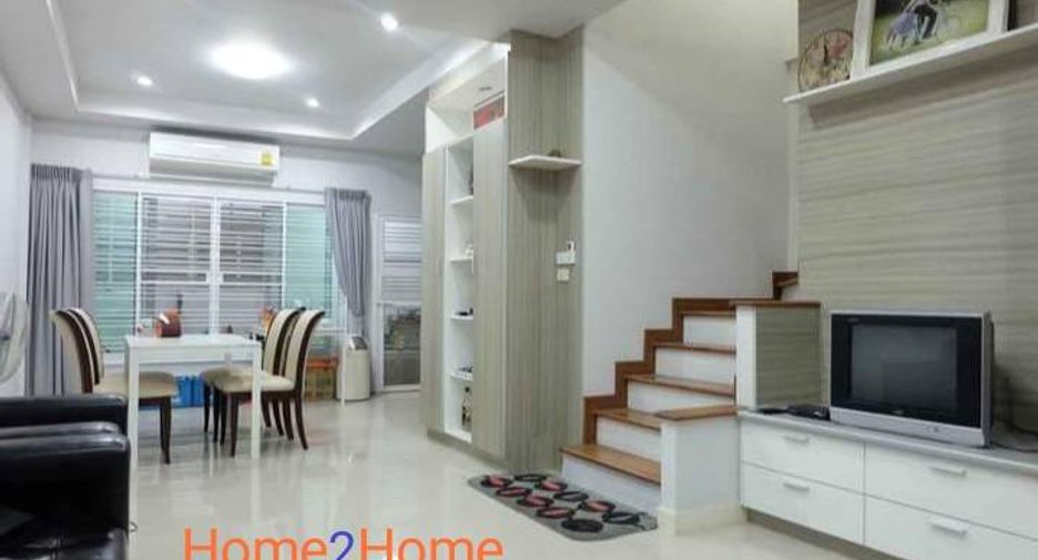For sale 3 bedrooms townhouse in Pak Kret, Nonthaburi