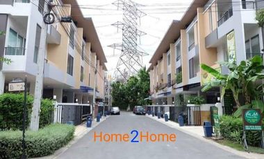 For sale 3 bedrooms townhouse in Pak Kret, Nonthaburi