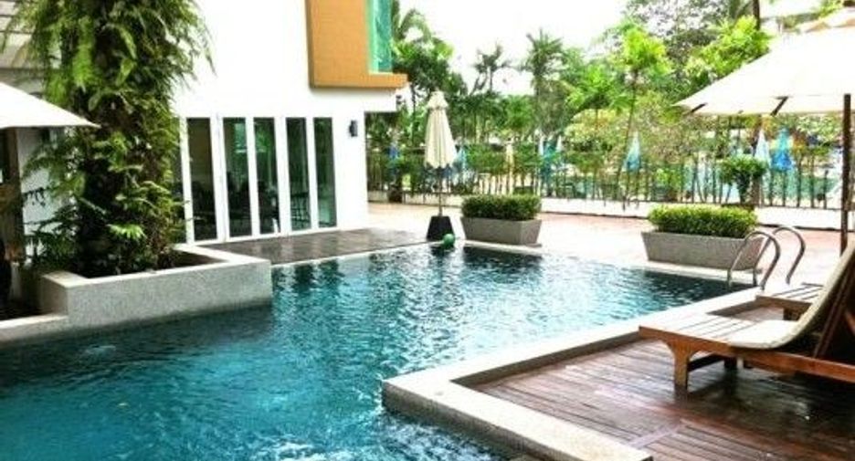 For sale 2 bedrooms condo in Kathu, Phuket