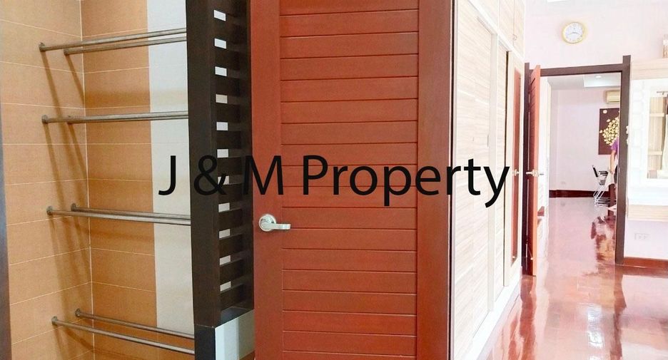For sale 4 ベッドルーム house in Hua Hin, Prachuap Khiri Khan