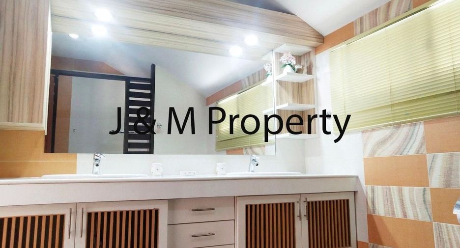 For sale 4 ベッドルーム house in Hua Hin, Prachuap Khiri Khan