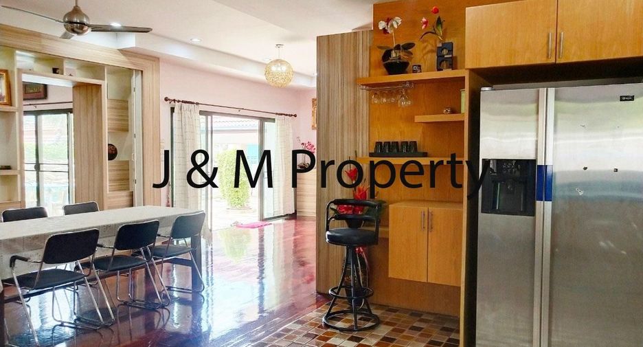 For sale 4 ベッドルーム house in Hua Hin, Prachuap Khiri Khan