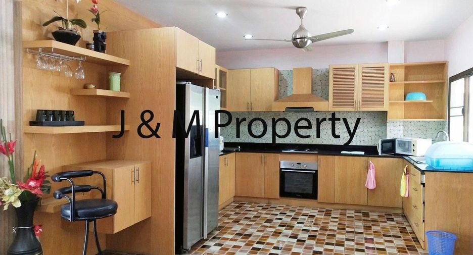 For sale 4 ベッドルーム house in Hua Hin, Prachuap Khiri Khan