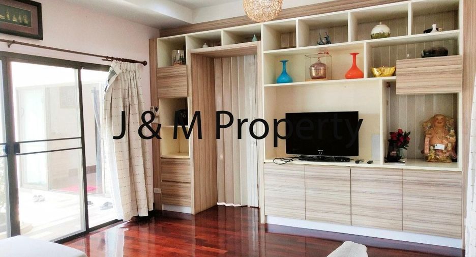 For sale 4 ベッドルーム house in Hua Hin, Prachuap Khiri Khan