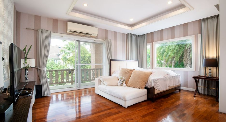 For sale 4 bedrooms house in Bang Kruai, Nonthaburi