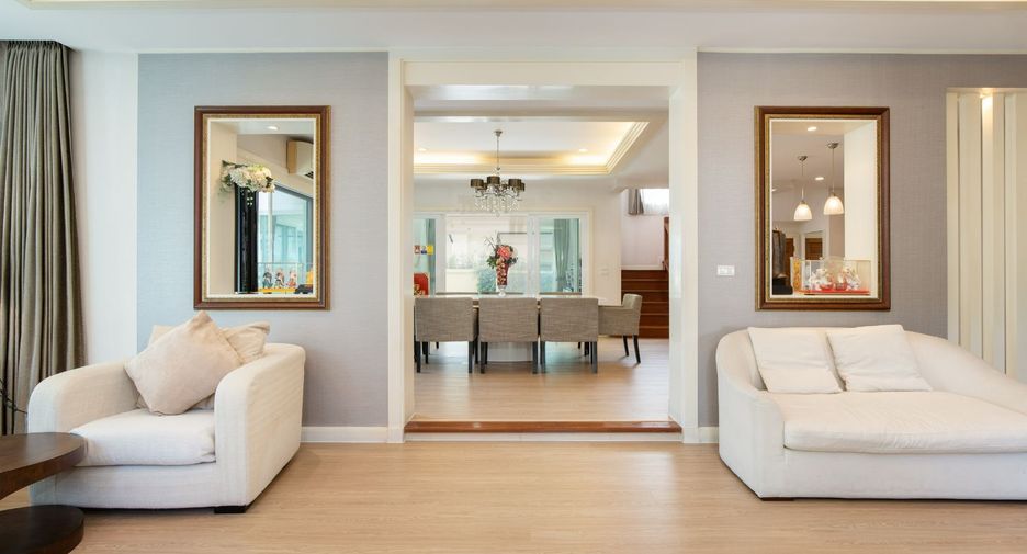 For sale 4 bedrooms house in Bang Kruai, Nonthaburi