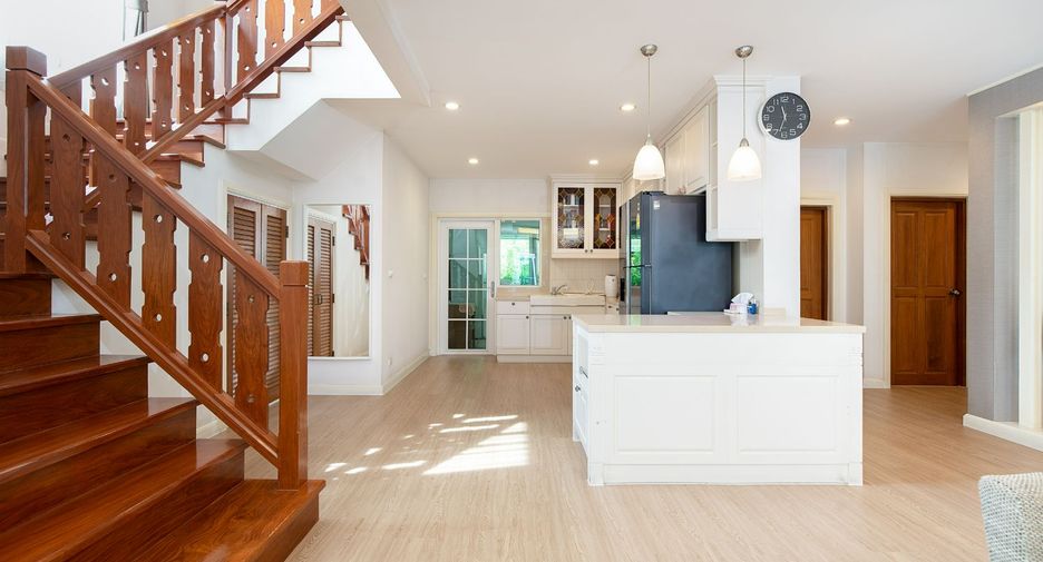 For sale 4 bedrooms house in Bang Kruai, Nonthaburi