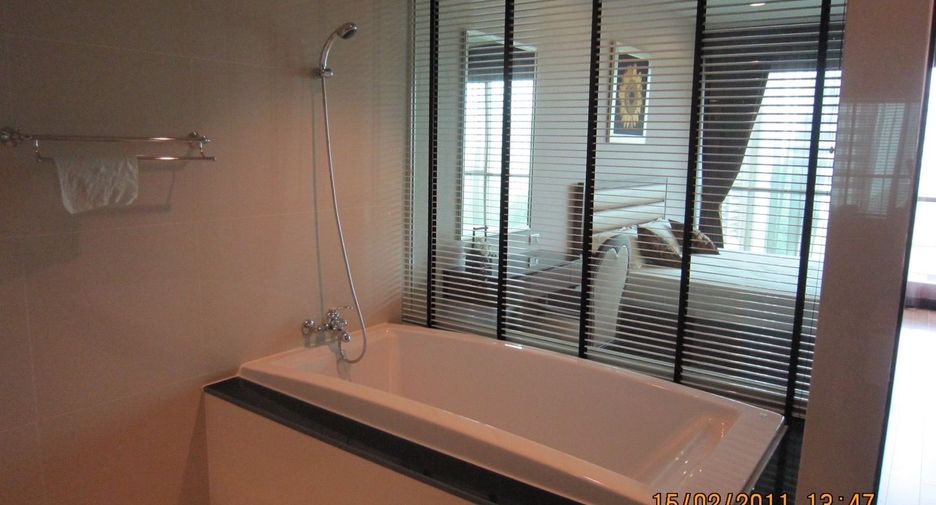 For rent and for sale 1 bed condo in Pathum Wan, Bangkok