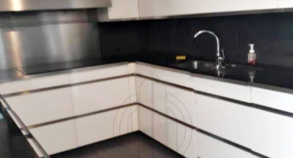 Wohnung zur Miete mit 3 Zimmer in Sathon, Bangkok