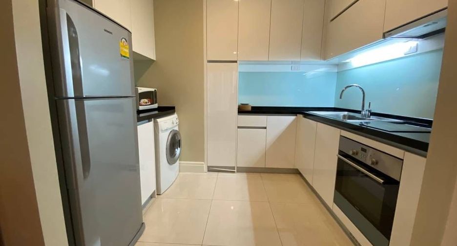 For sale 2 bedrooms condo in Khlong Toei, Bangkok