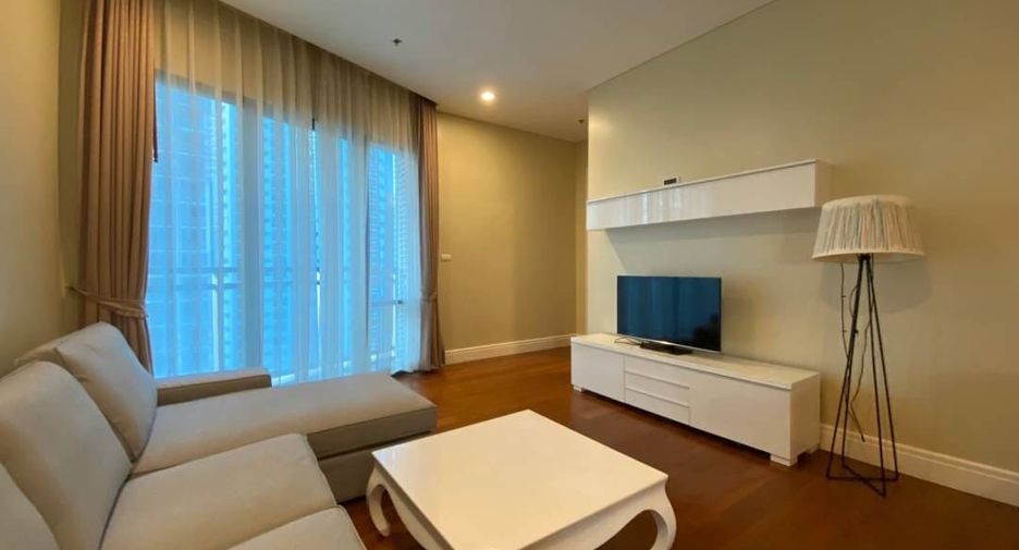 For sale 2 bedrooms condo in Khlong Toei, Bangkok