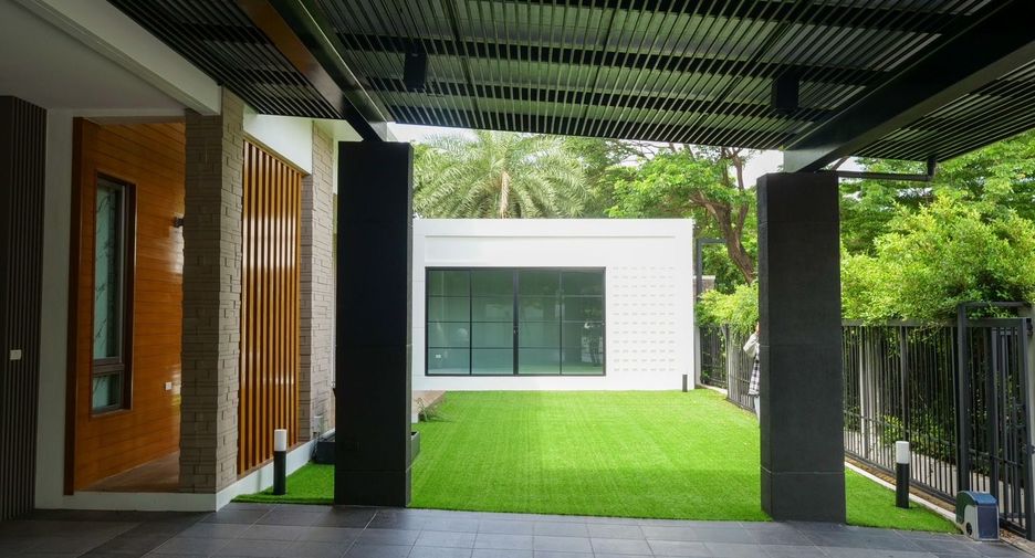 Casa en venta de 5 habitaciones en Lat Krabang, Bangkok