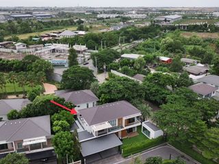 For sale 5 bedrooms house in Lat Krabang, Bangkok