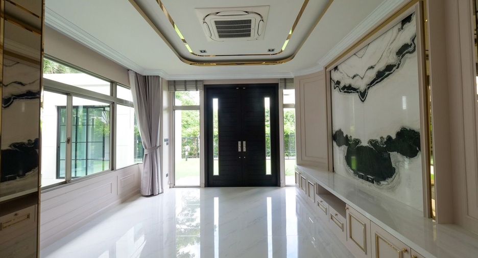Casa en venta de 5 habitaciones en Lat Krabang, Bangkok