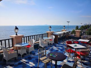 For sale 39 bed hotel in Bang Lamung, Chonburi