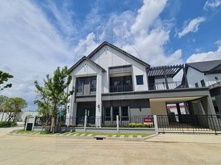 Продажа 4 спальни дом в Bang Phli, Самутпракан