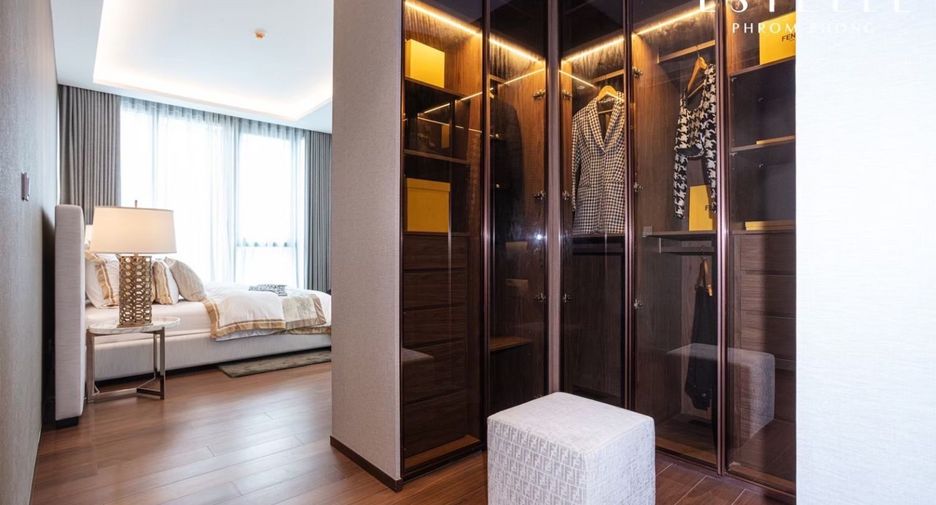 Condo en alquiler de 2 habitaciones en Khlong Toei, Bangkok