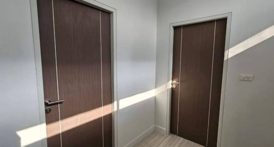 Local comercial en alquiler de 5 habitaciones en Watthana, Bangkok