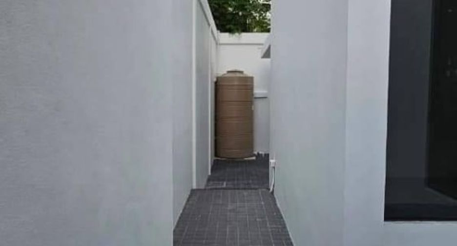 Local comercial en alquiler de 5 habitaciones en Watthana, Bangkok