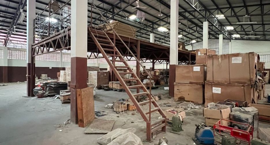 For rent 2 Beds warehouse in Nakhon Chai Si, Nakhon Pathom