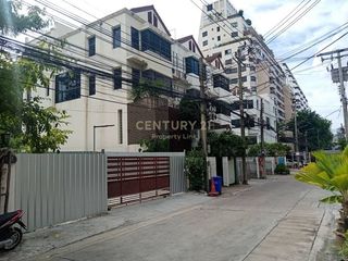 出售 土地 在 Pathum Wan, 曼谷