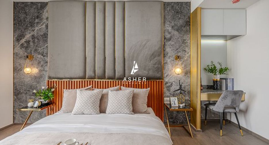 For sale 3 bedrooms condo in Khlong Toei, Bangkok