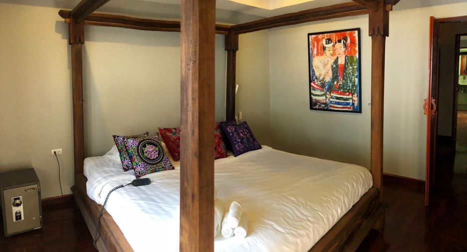 For rent 3 bedrooms townhouse in Mueang Chiang Mai, Chiang Mai