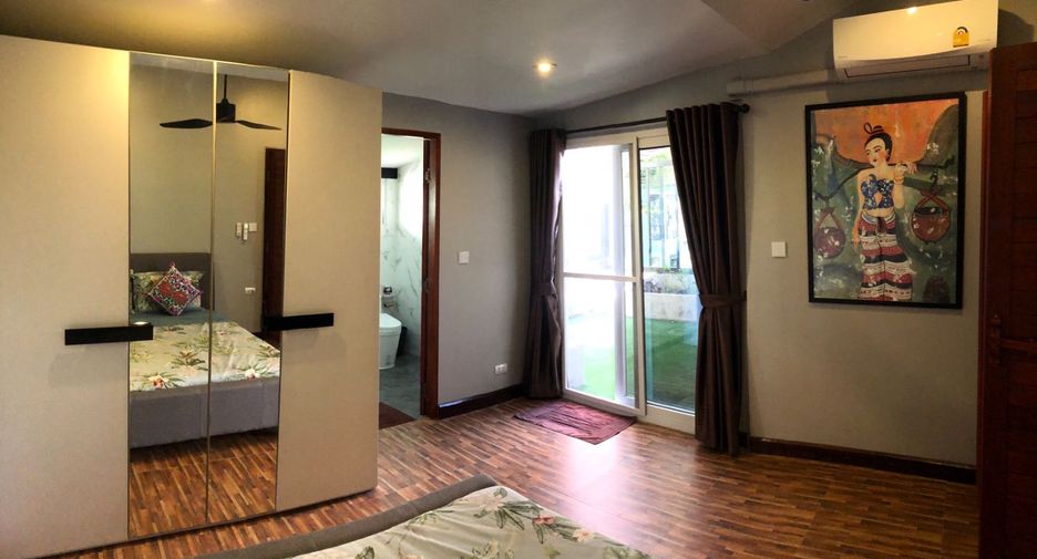 For rent 3 bedrooms townhouse in Mueang Chiang Mai, Chiang Mai