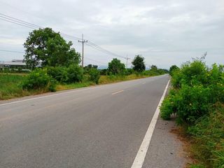 For sale land in Phatthana Nikhom, Lopburi