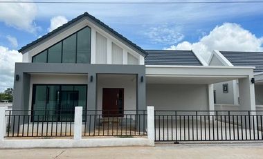 出售 3 卧室 独立屋 在 Mueang Surin, Surin