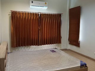 À louer 3 chambres maison à San Sai, Chiang Mai