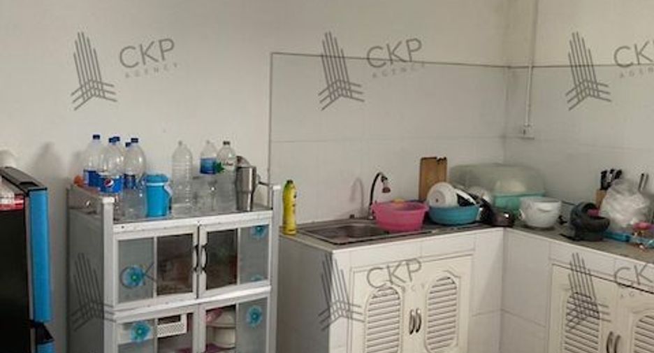 For sale 3 bedrooms townhouse in Mueang Chachoengsao, Chachoengsao