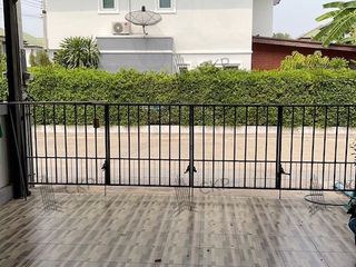 For sale 3 bed townhouse in Mueang Chachoengsao, Chachoengsao