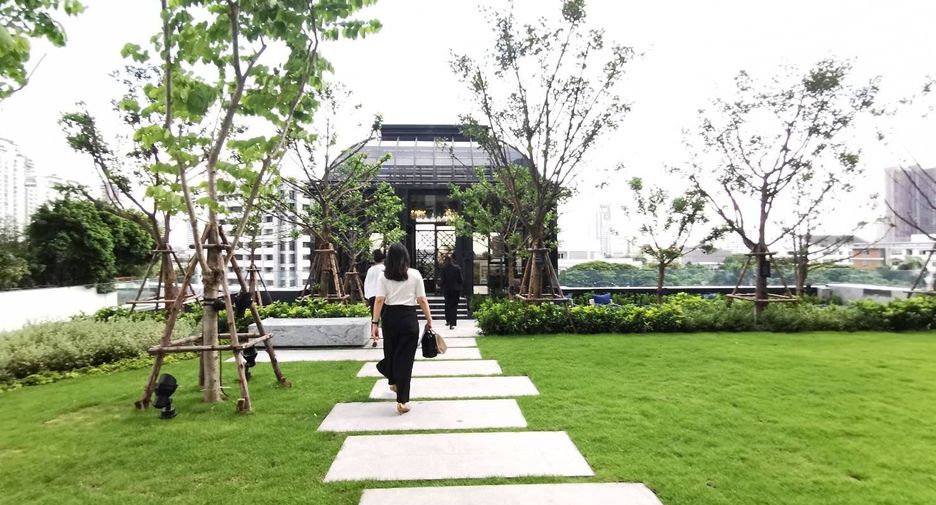 Condo en venta de 1 habitaciones en Khlong Toei, Bangkok